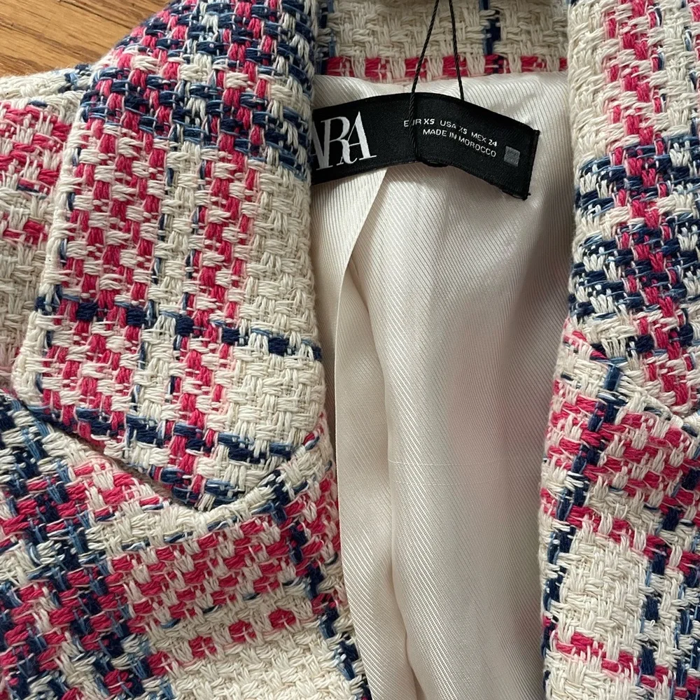 Zara Blue Pink Cream Plaid Tweed Double Breasted Blazer NWT Size XS Cropped - Picture 3 of 4